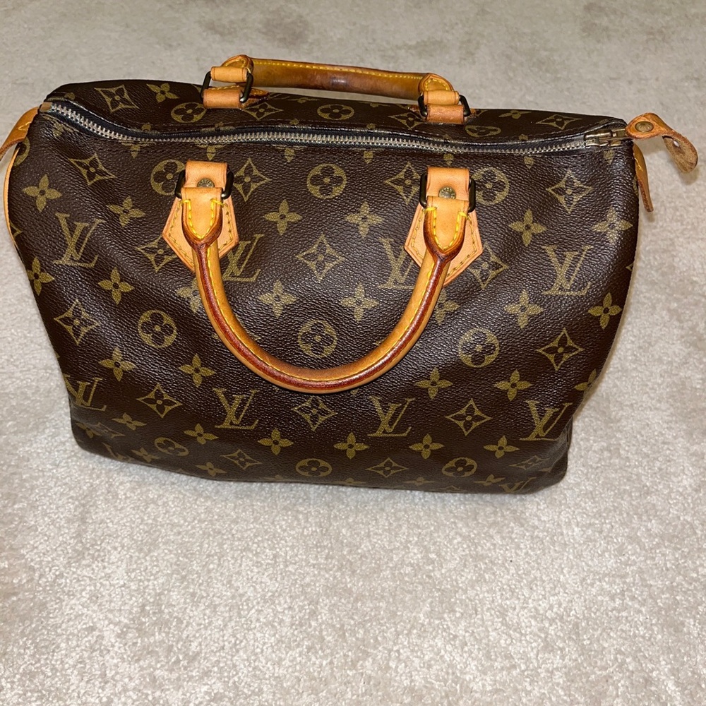 Louis Vuitton Speedy 35 Monogram